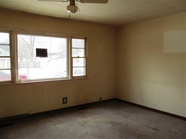 524 N Maple, Lagrange, IN 46761 photo 4
