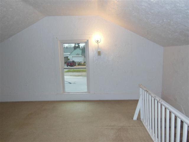 450 S Washington St, Waterloo, IN 46793 photo 9