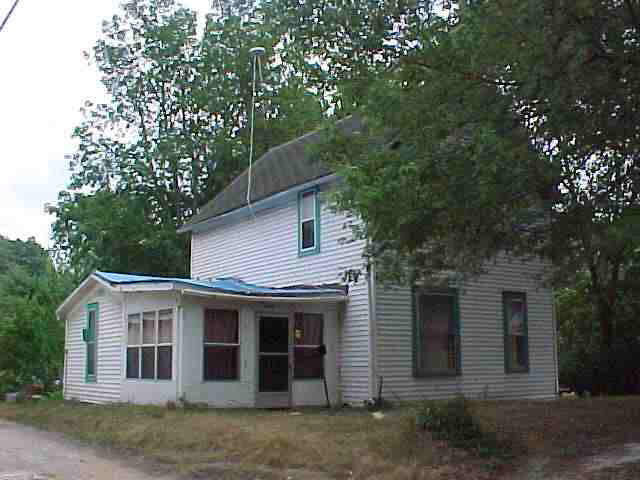 505 Smith St, Ligonier, IN 46767 photo 1
