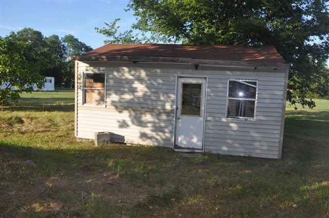4025 N 235e, Lagrange, IN 46761 photo 2