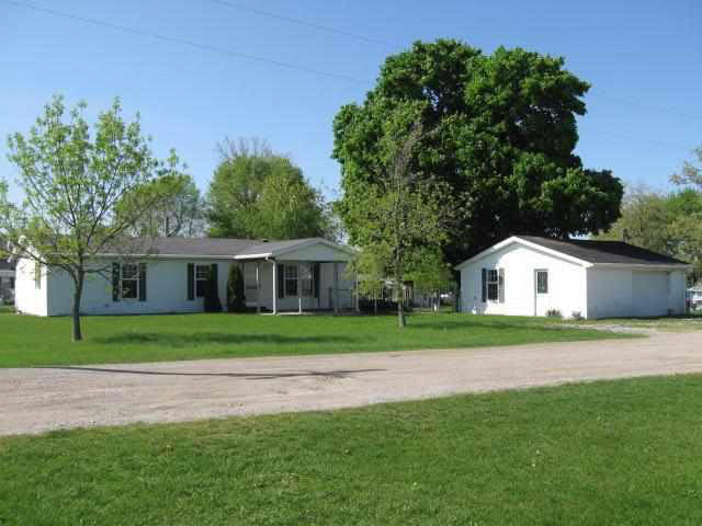 1070 S 525 E, Lagrange, IN 46761 photo 1