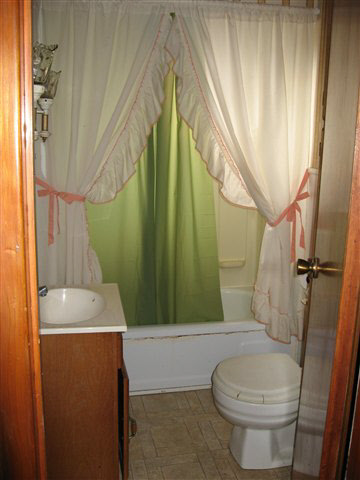 3820 S 1175 E, Lagrange, IN 46761 photo 9