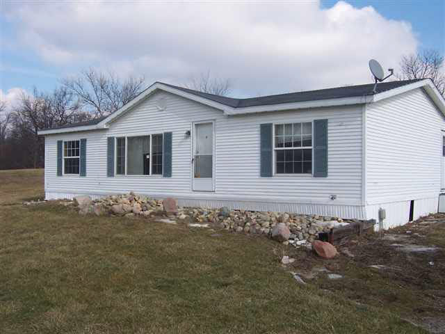 3625 S 875e, Lagrange, IN 46761 photo 1