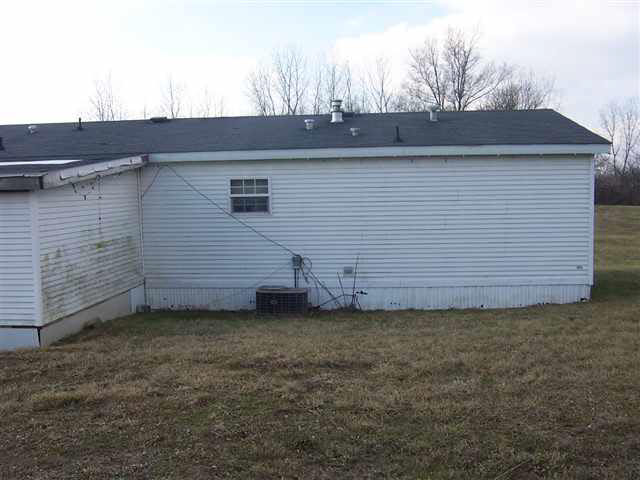 3625 S 875e, Lagrange, IN 46761 photo 3