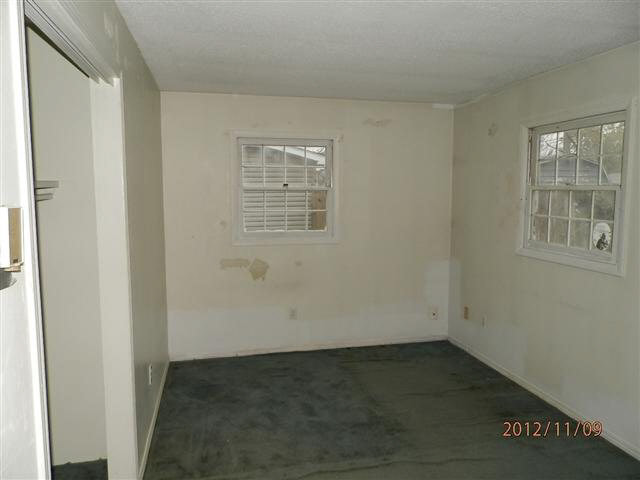 116 S Ivy Ln, Butler, IN 46721 photo 17