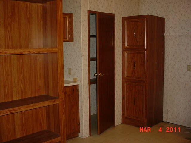 212 E Garfield, Ashley, IN 46705 photo 19