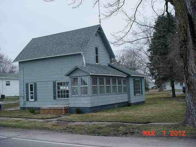 603 S Wayne St, Hamilton, IN 46742 photo 2
