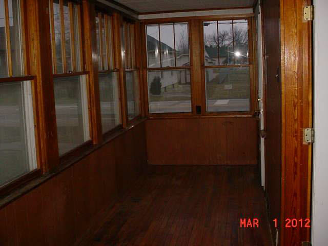 603 S Wayne St, Hamilton, IN 46742 photo 9