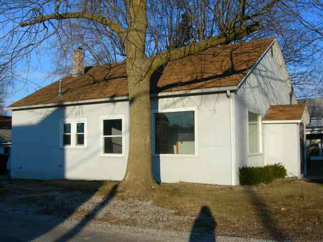 160 E Marion St, Waterloo, IN 46793 photo 8