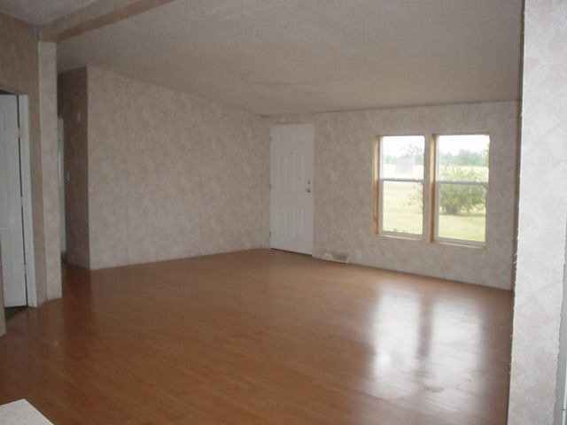 9270 E State Road 120, Howe, IN 46746 photo 6