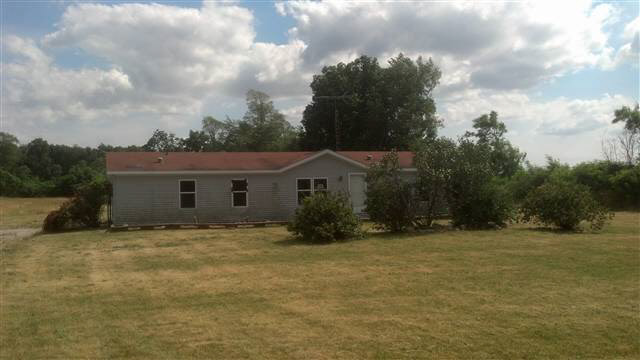 9270 E State Road 120, Howe, IN 46746 photo 1