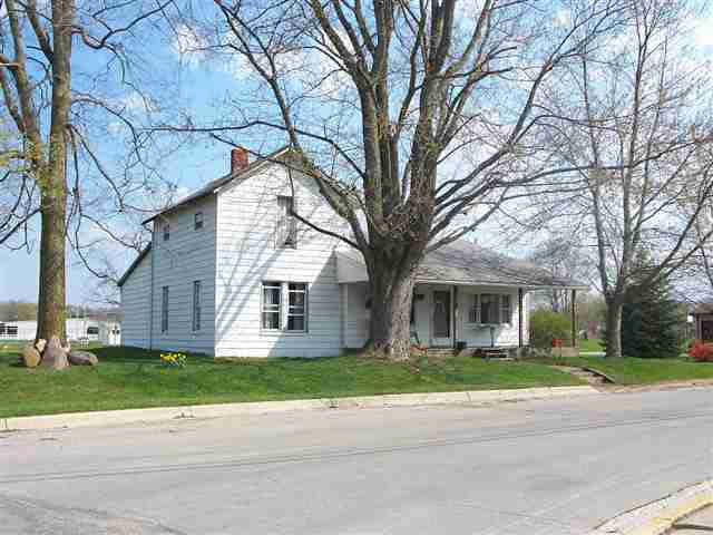 702 N Maple, Lagrange, IN 46761 photo 1