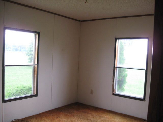 0275 E 400 N, Howe, IN 46746 photo 7