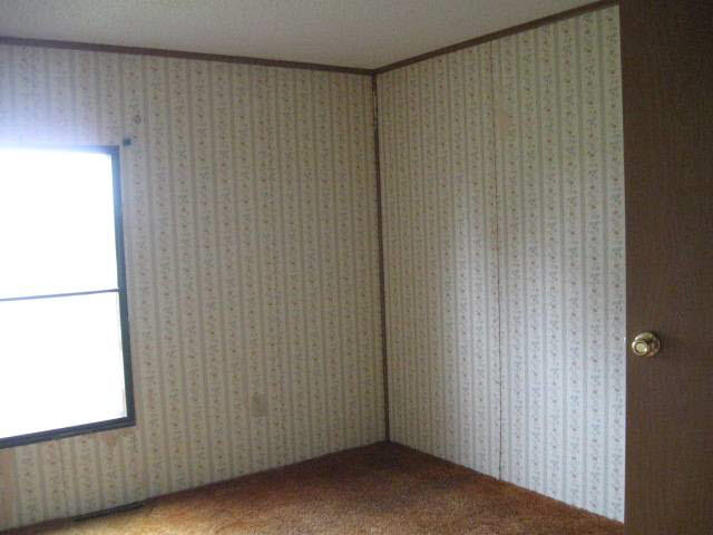 0275 E 400 N, Howe, IN 46746 photo 8