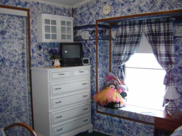 7465 N Baker Rd, Fremont, IN 46737 photo 2