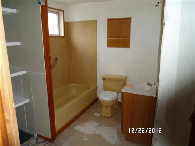 7607 N Albion St, Wawaka, IN 46794 photo 6