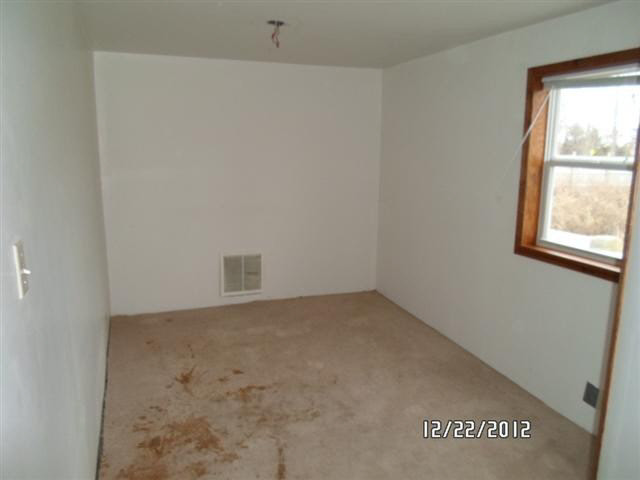 7607 N Albion St, Wawaka, IN 46794 photo 5