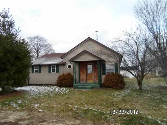 7607 N Albion St, Wawaka, IN 46794 photo 1