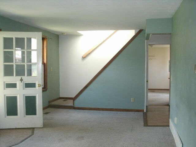 207 W Bell St, Lagrange, IN 46761 photo 4