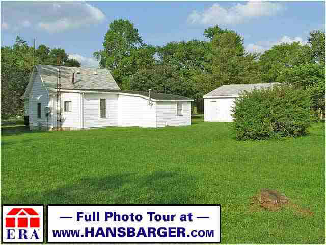 308 E Wabash St, Hudson, IN 46747 photo 2