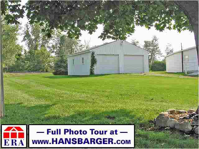 308 E Wabash St, Hudson, IN 46747 photo 4