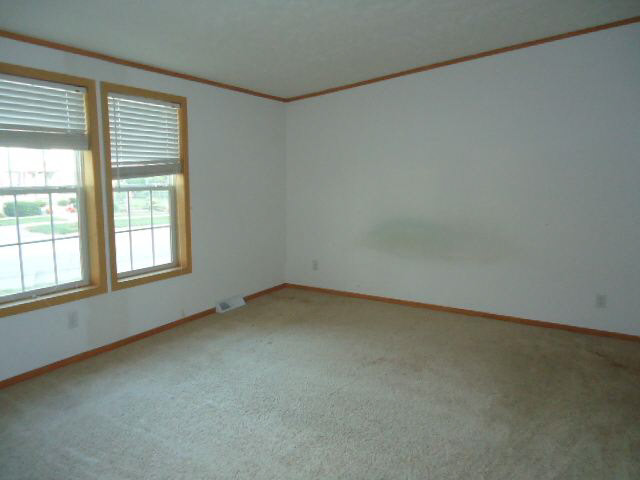 895 N Wayne St, Waterloo, IN 46793 photo 5
