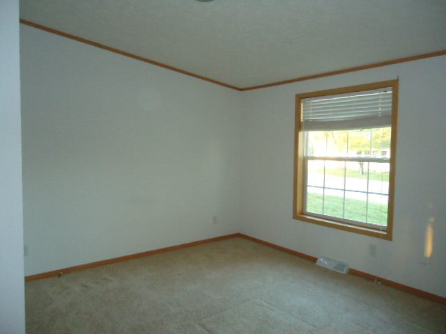 895 N Wayne St, Waterloo, IN 46793 photo 10