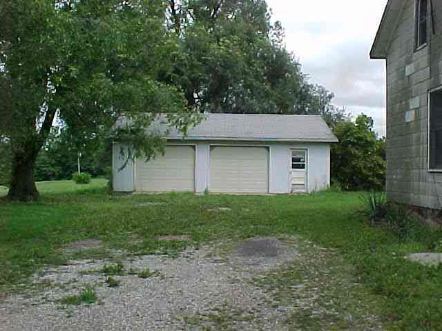 5910 E 700 S, Hamilton, IN 46742 photo 2