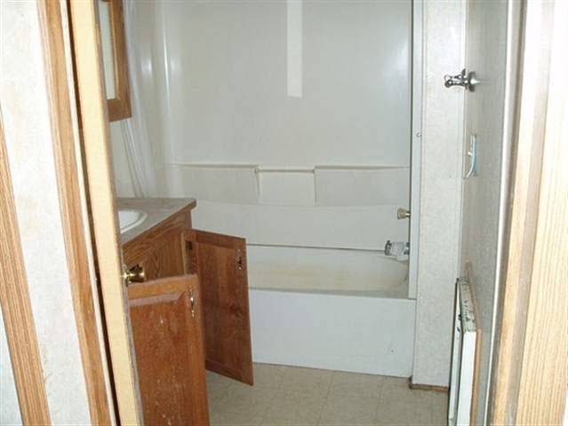 4305 N 235 E, Howe, IN 46746 photo 4