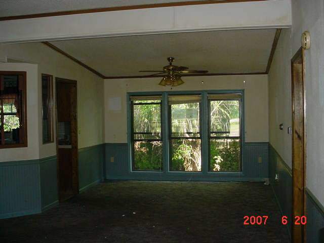 705 W Maple, Waterloo, IN 46793 photo 2