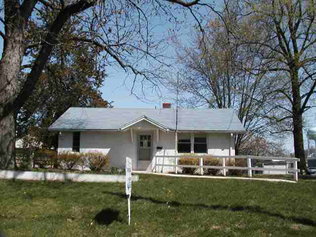805 S Union St, Lagrange, IN 46761 photo 1