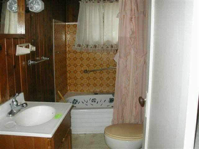 805 S Union St, Lagrange, IN 46761 photo 7