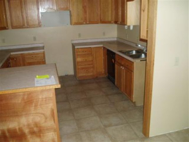 701 S Townline Rd, Lagrange, IN 46761 photo 11