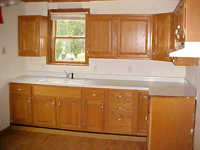 103 Williams St, Howe, IN 46746 photo 3