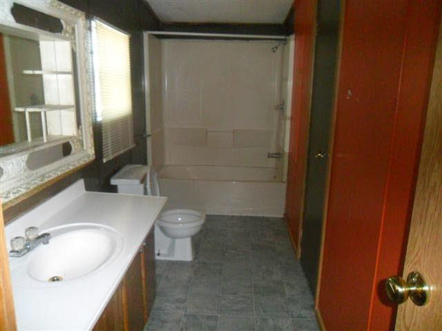 2115 N 100 E, Lagrange, IN 46761 photo 12