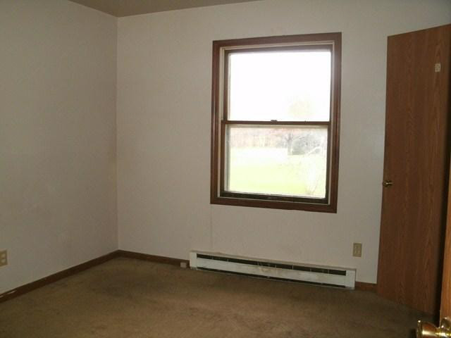 613 N Maple St, Lagrange, IN 46761 photo 9