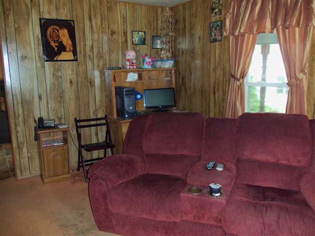 545 S Elm, Waterloo, IN 46793 photo 8