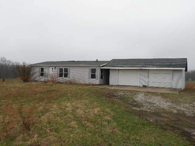 8027 W 550 N-92, Pierceton, IN 46562 photo 1