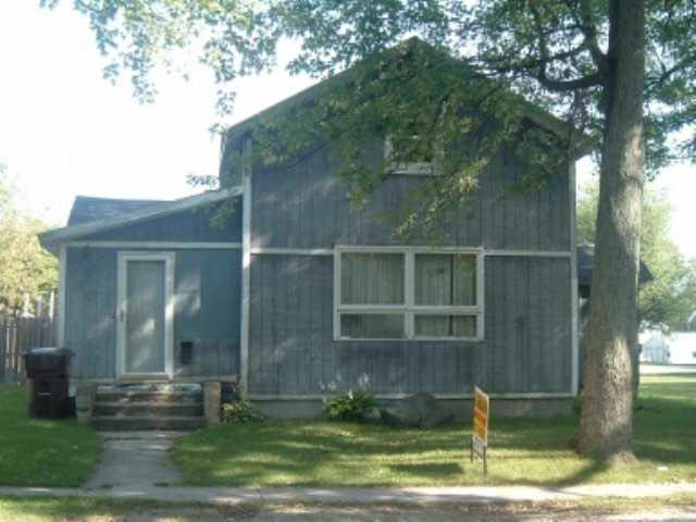 307 E Grn, Butler, IN 46721 photo 1