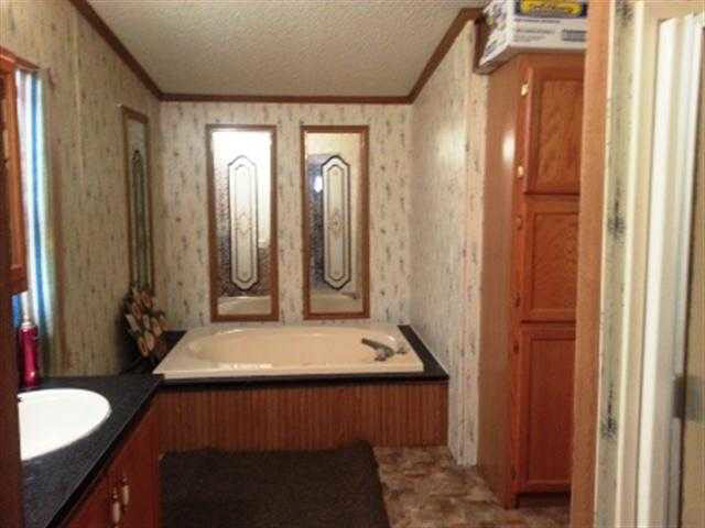 1081 S 700 W, Kimmell, IN 46760 photo 9