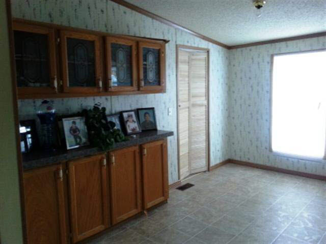 1081 S 700 W, Kimmell, IN 46760 photo 3