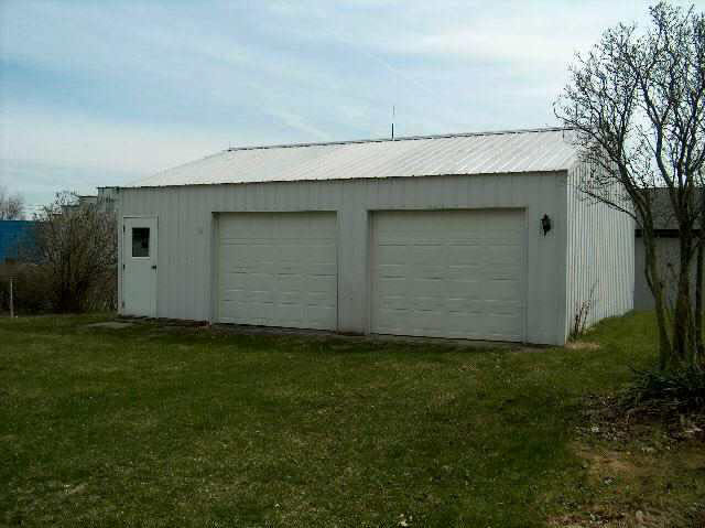 811 S Union St, Lagrange, IN 46761 photo 9