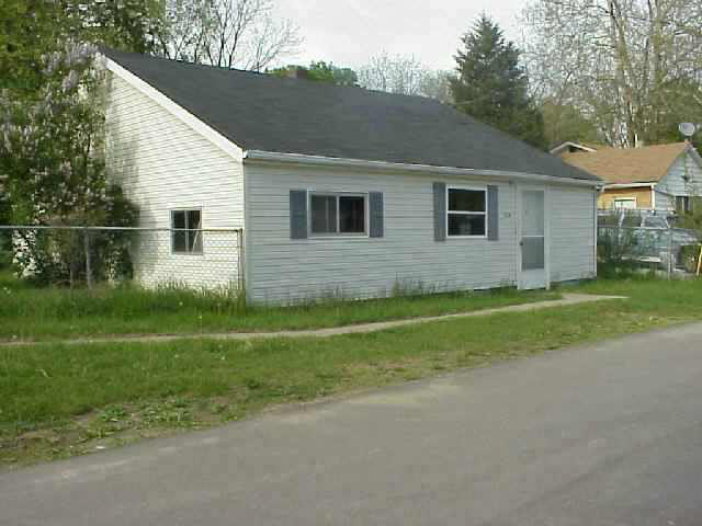 504 Grant St, Lagrange, IN 46761 photo 1