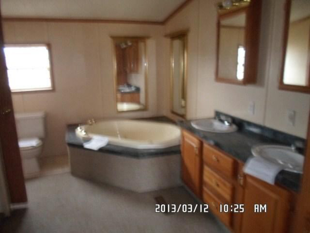 1717 Cr 17, Waterloo, IN 46793 photo 8