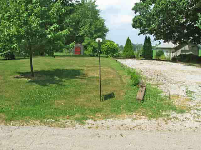 512 2nd St, Hudson, IN 46747 photo 9