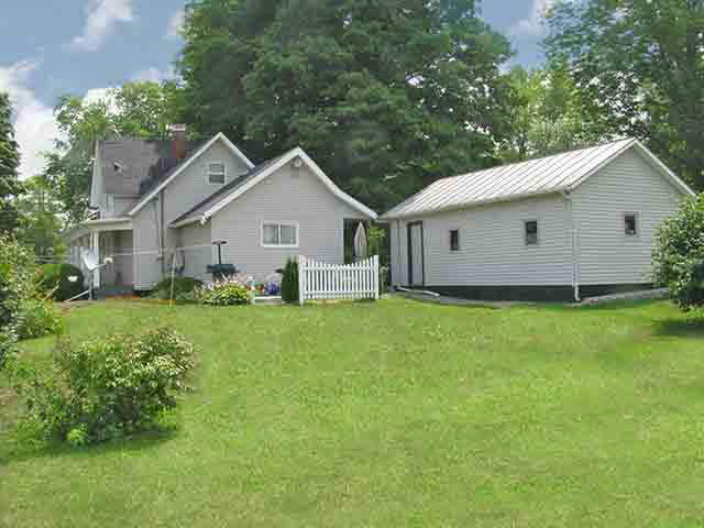 512 2nd St, Hudson, IN 46747 photo 3
