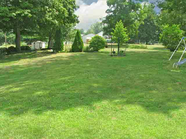512 2nd St, Hudson, IN 46747 photo 8