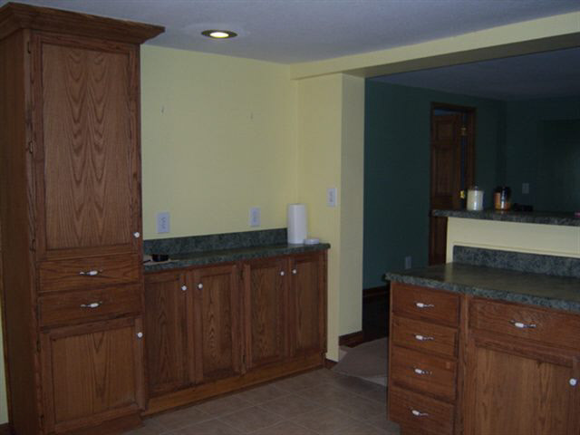 246 W Walnut, Butler, IN 46721 photo 6