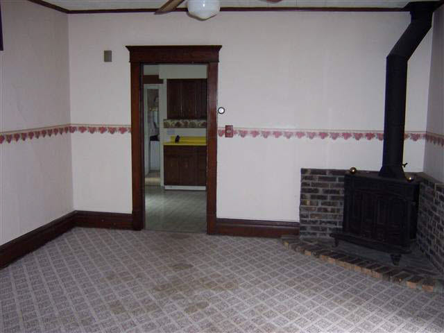409 Williams St, Howe, IN 46746 photo 7