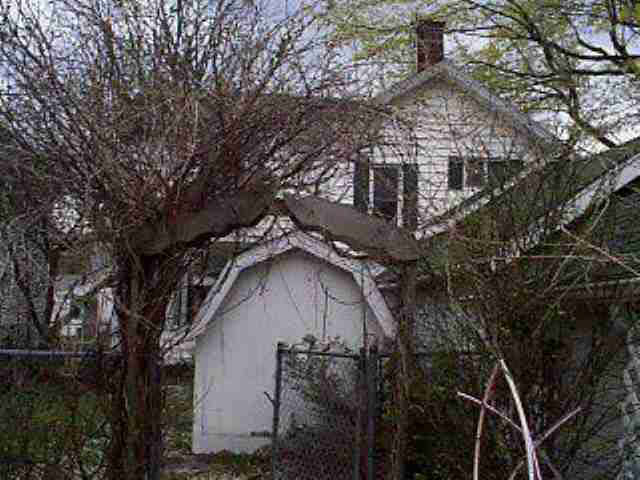 344 W Central Ave, Lagrange, IN 46761 photo 2